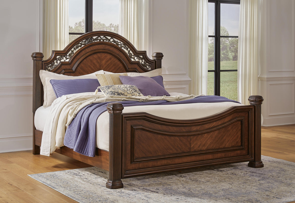 Lavinton King Poster Bed, 2 Chests and Nightstand