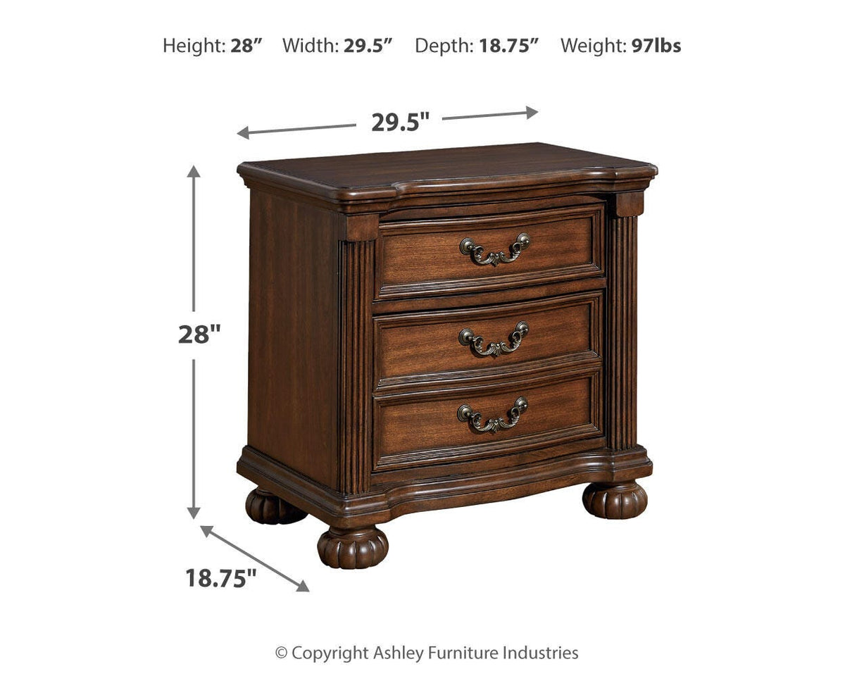 Lavinton King Poster Bed, Dresser, Mirror and 2 Nightstands