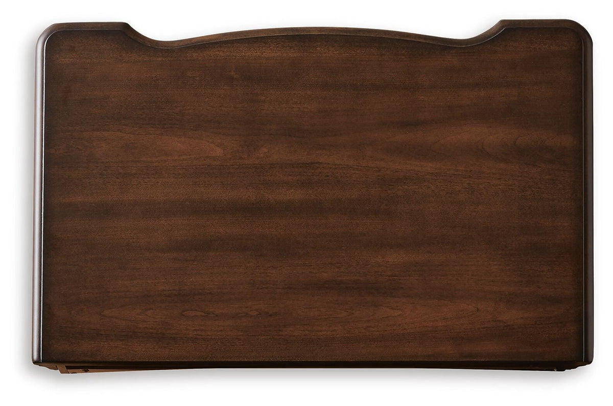 Lavinton King Poster Bed, Dresser, Mirror and Nightstand
