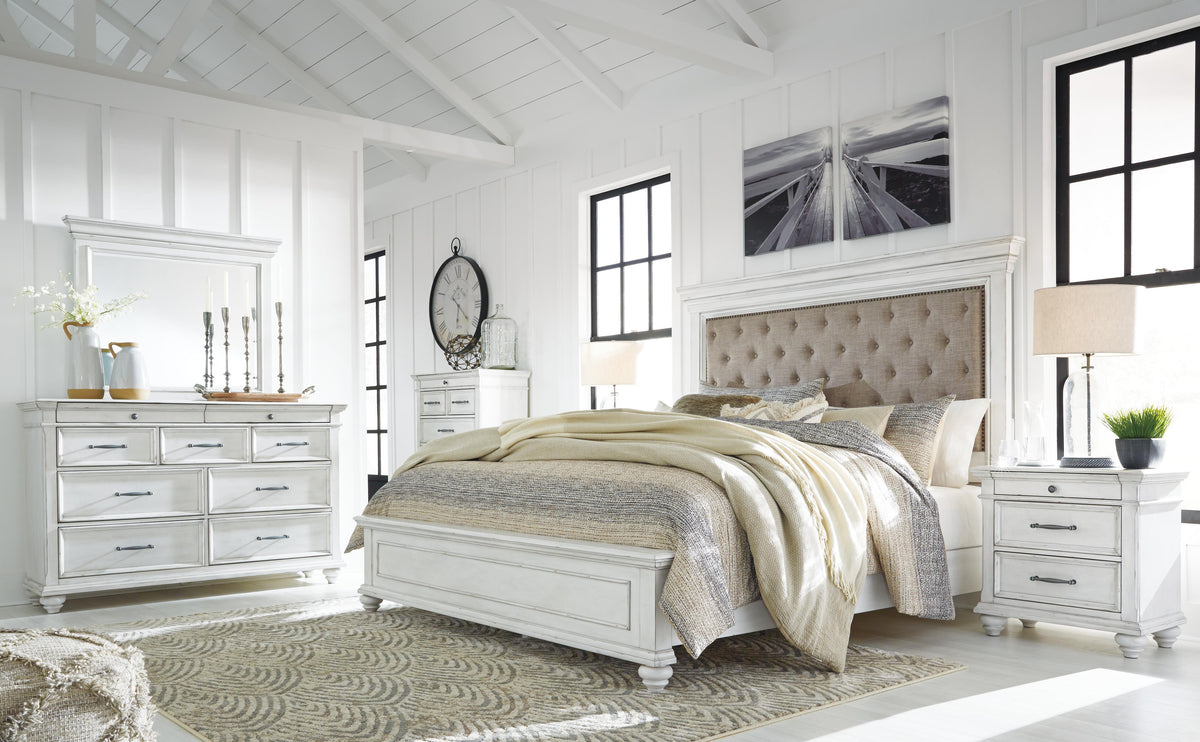 Kanwyn King Panel Bed