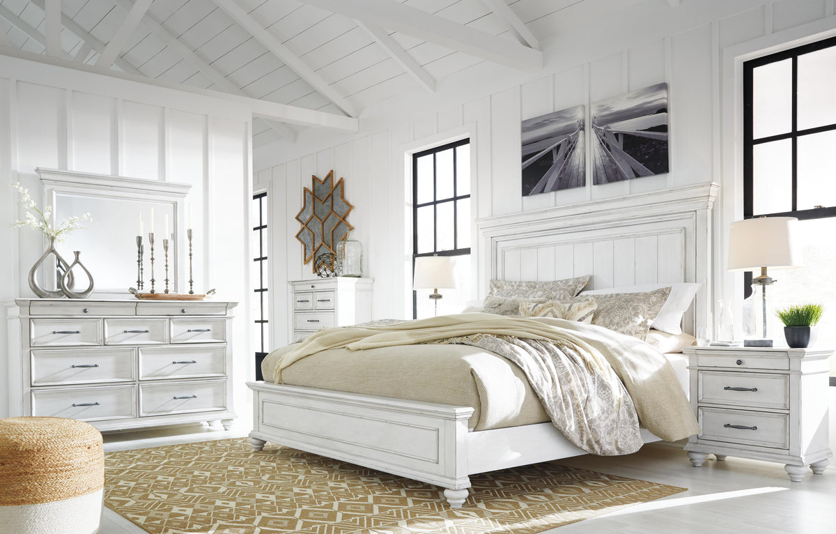 Kanwyn California King Panel Bed