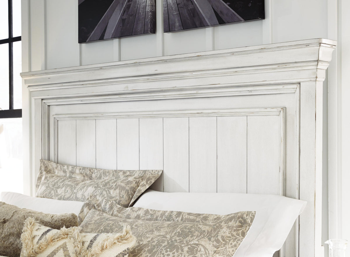 Kanwyn California King Panel Bed