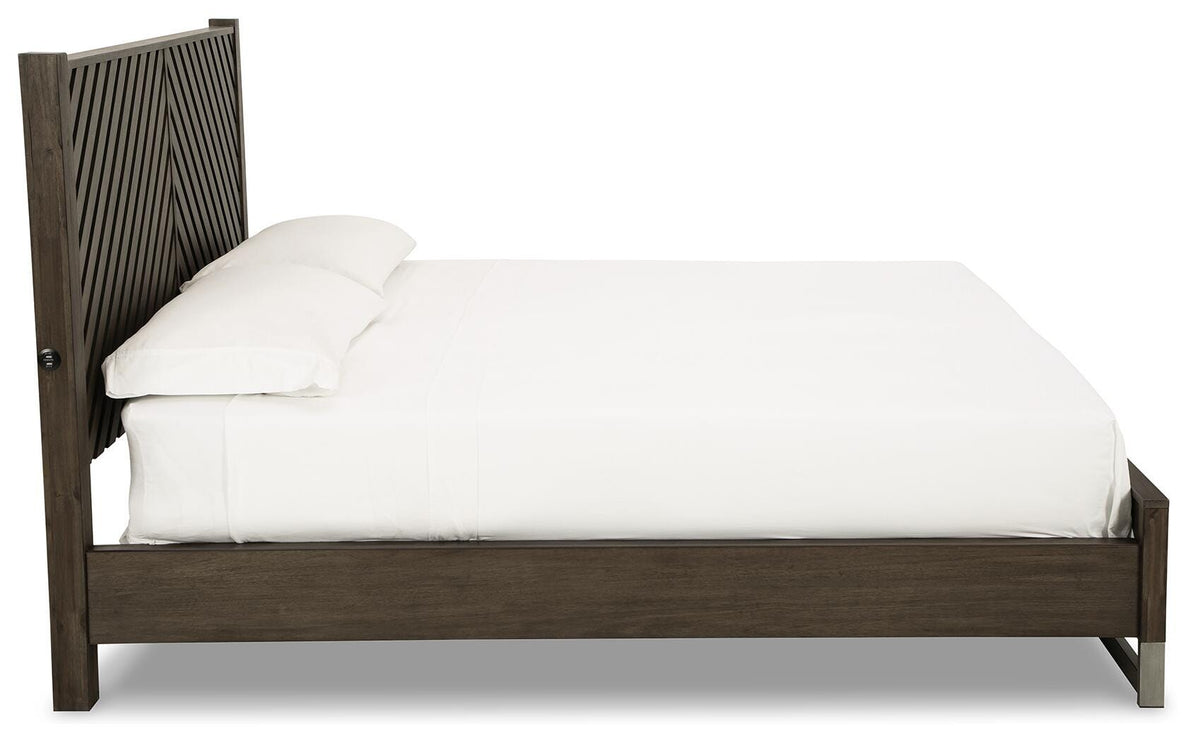 Arkenton King Panel Bed, Dresser and Mirror