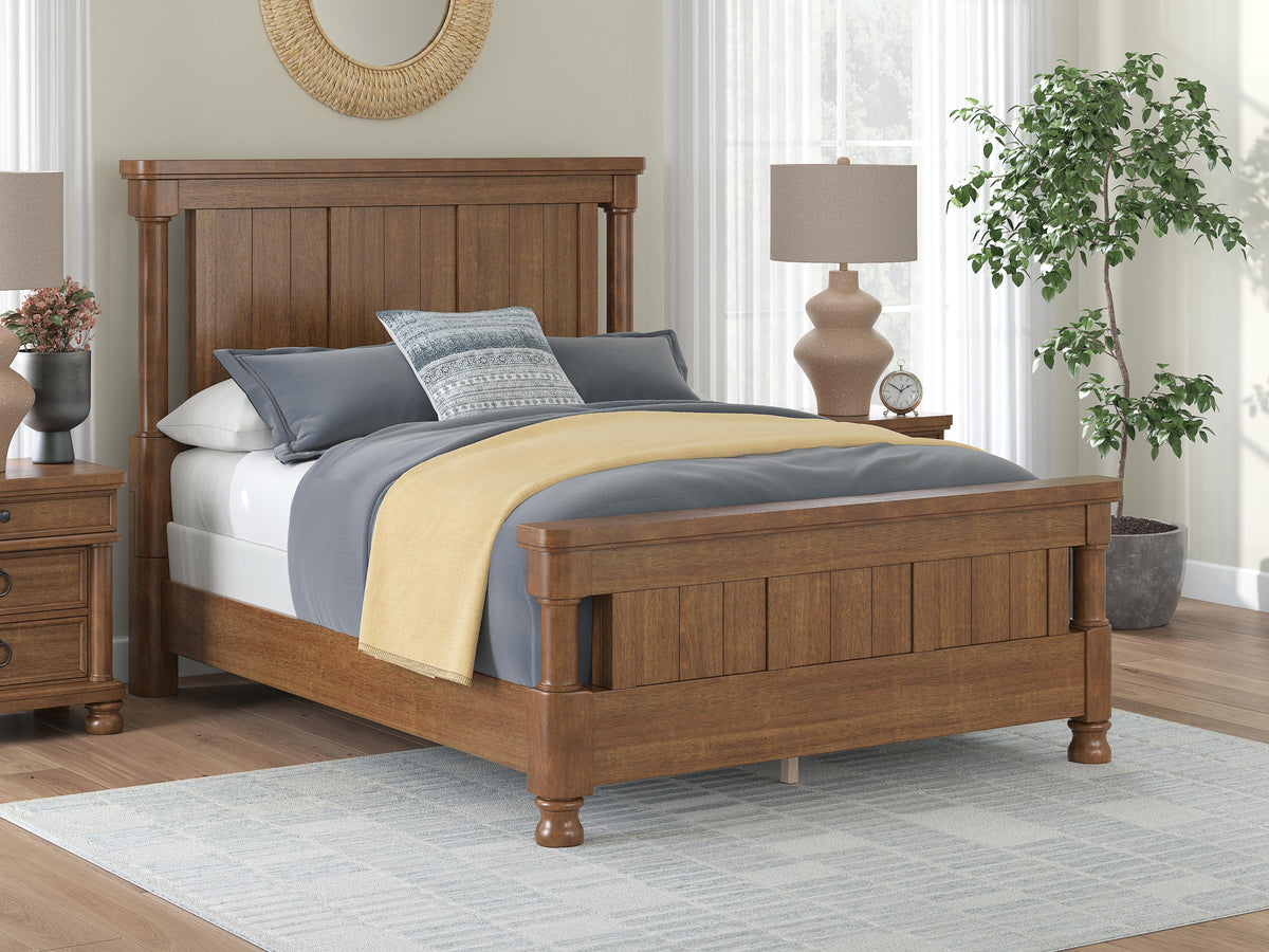 Rowlenstown Queen Poster Bed, Dresser and Mirror