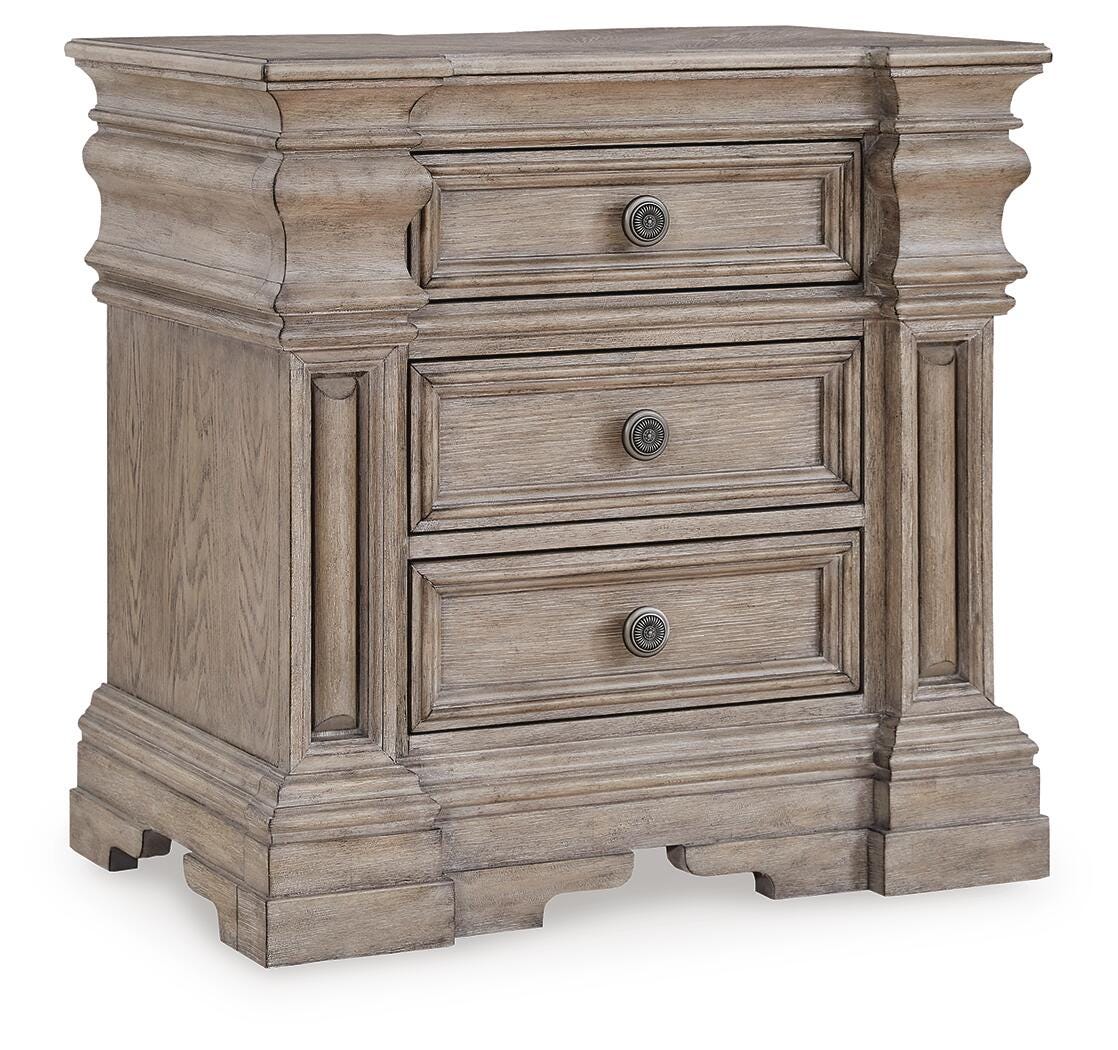 Blairhurst Queen Panel Bed, Dresser, Mirror, 2 Chests and Nightstand