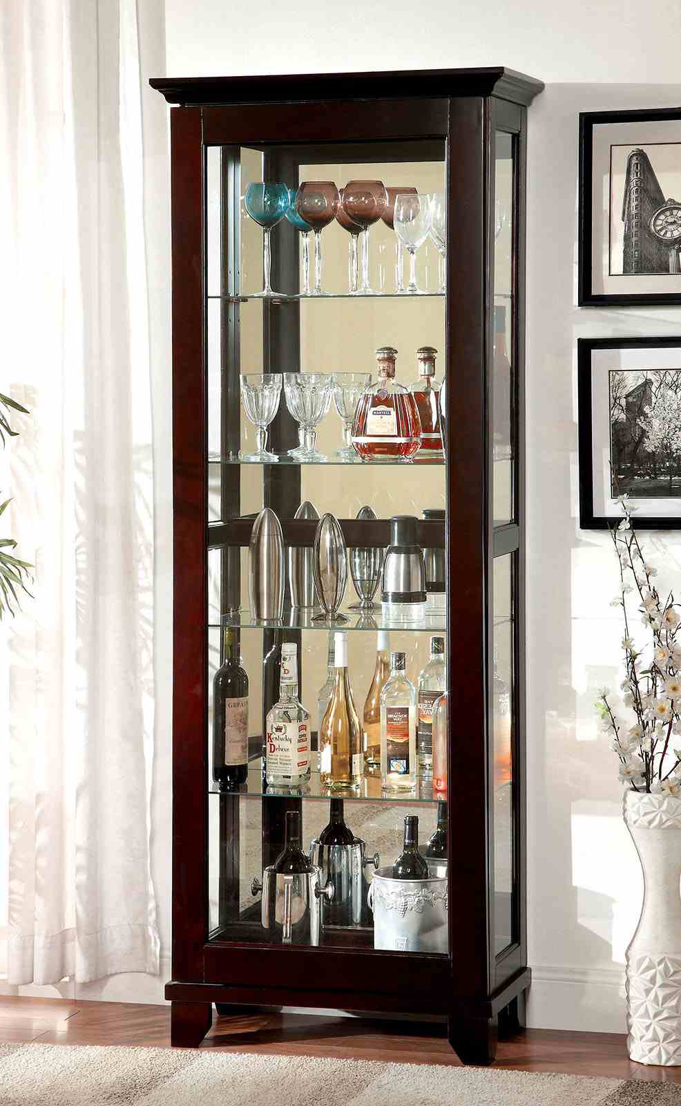 Ludden Curio