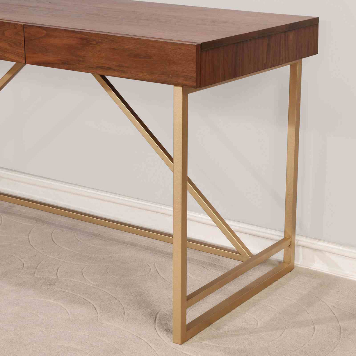 Halstein Desk