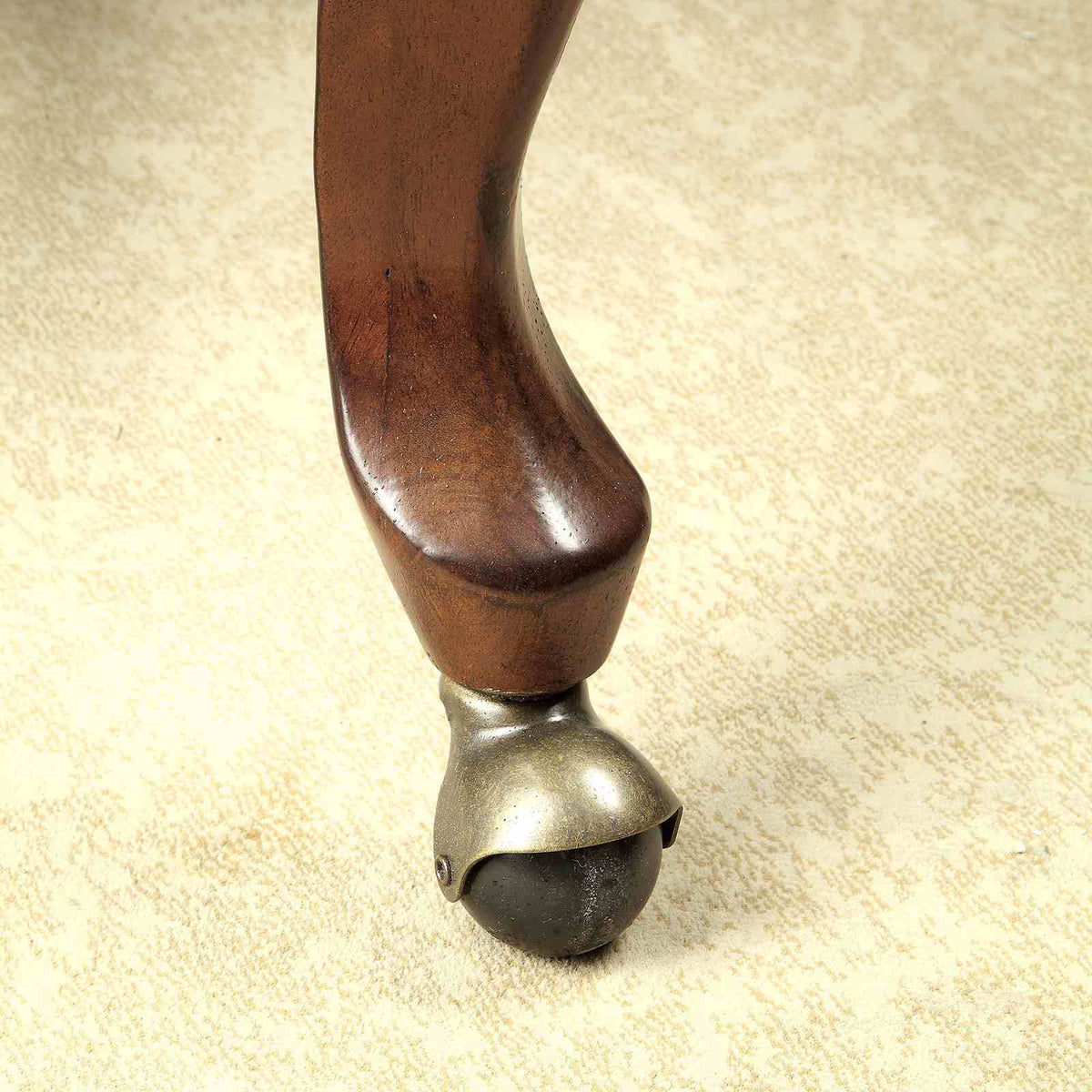 Melina Chair