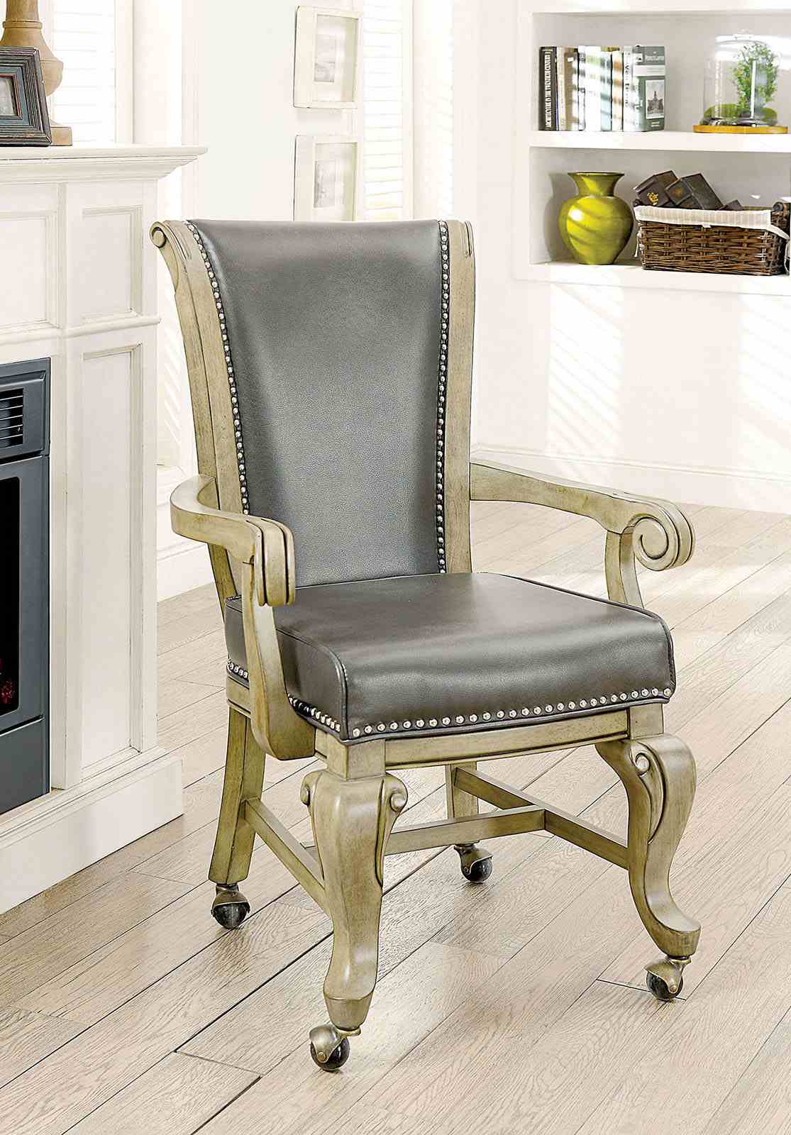 Melina Chair