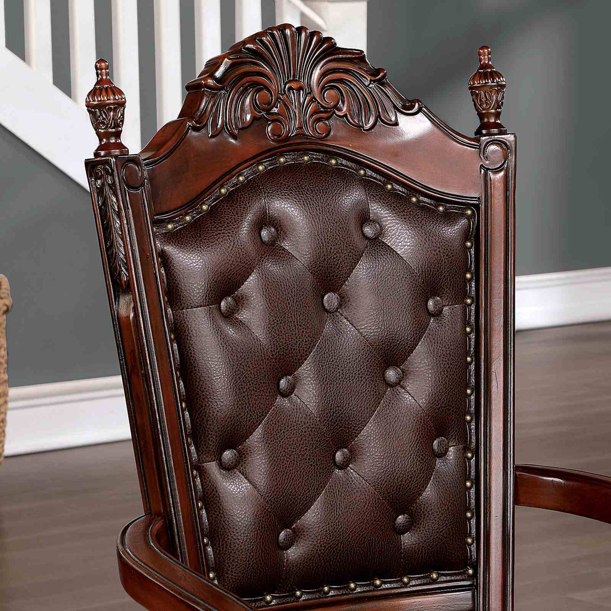 Canyonville Chair
