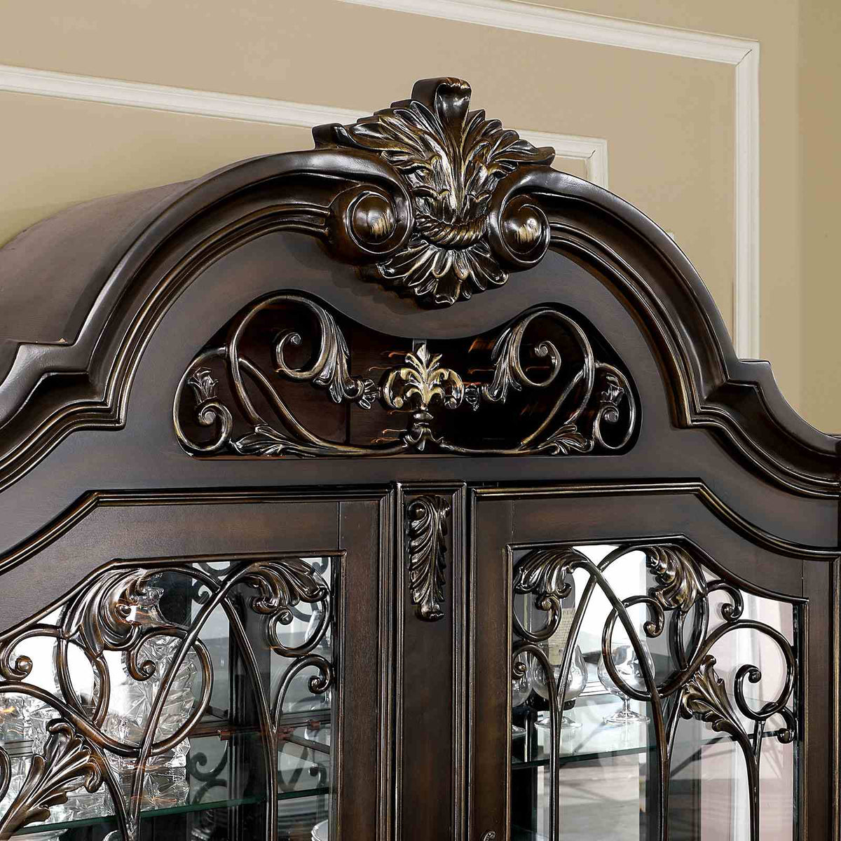 Lombardy Hutch Buffet