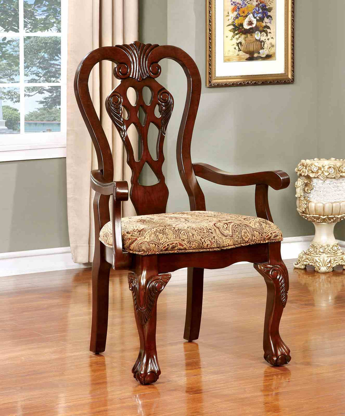 Elana Chair