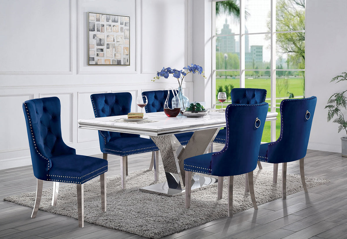 Valdevers Dining Set