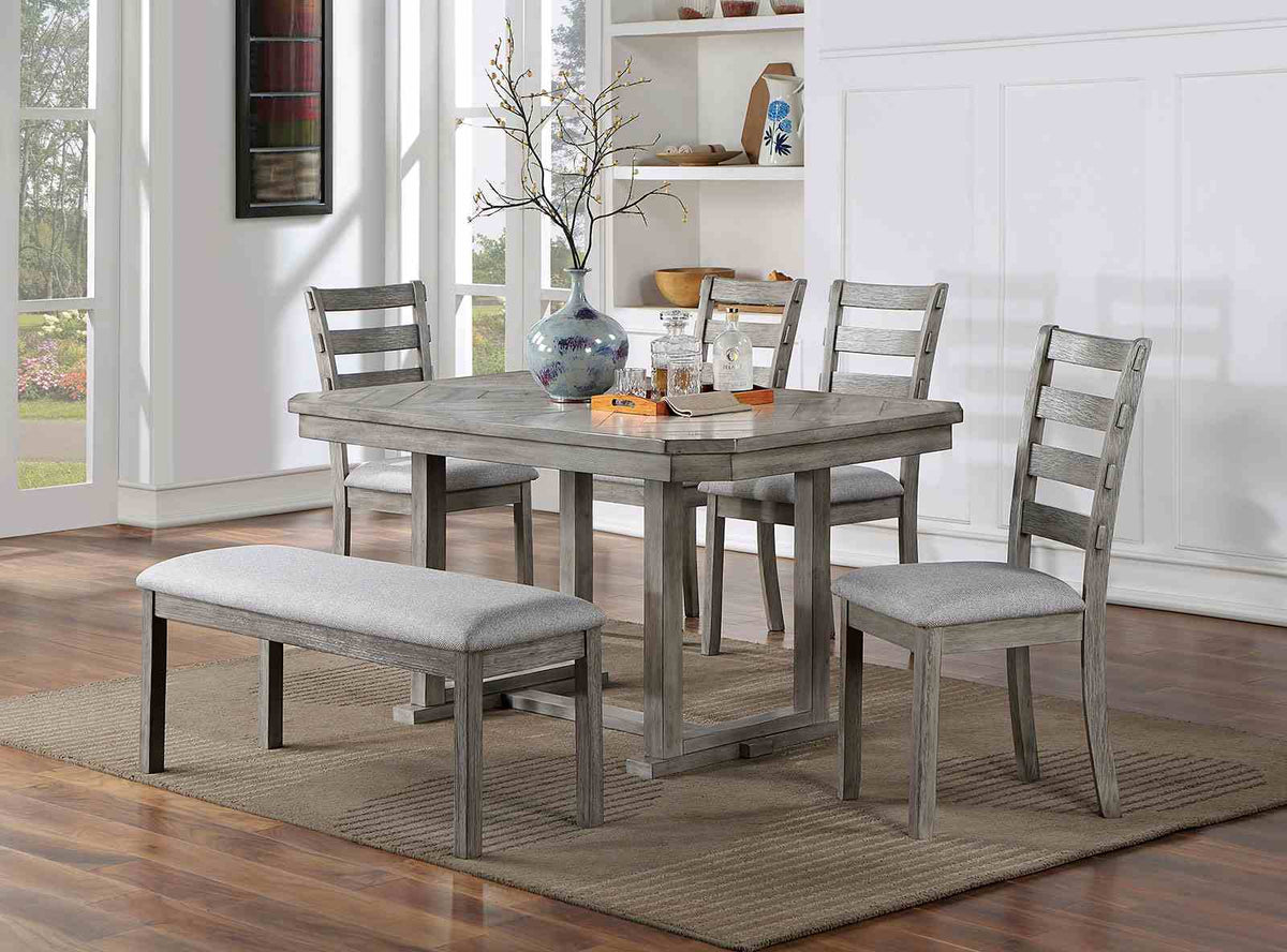 Laquila Chair