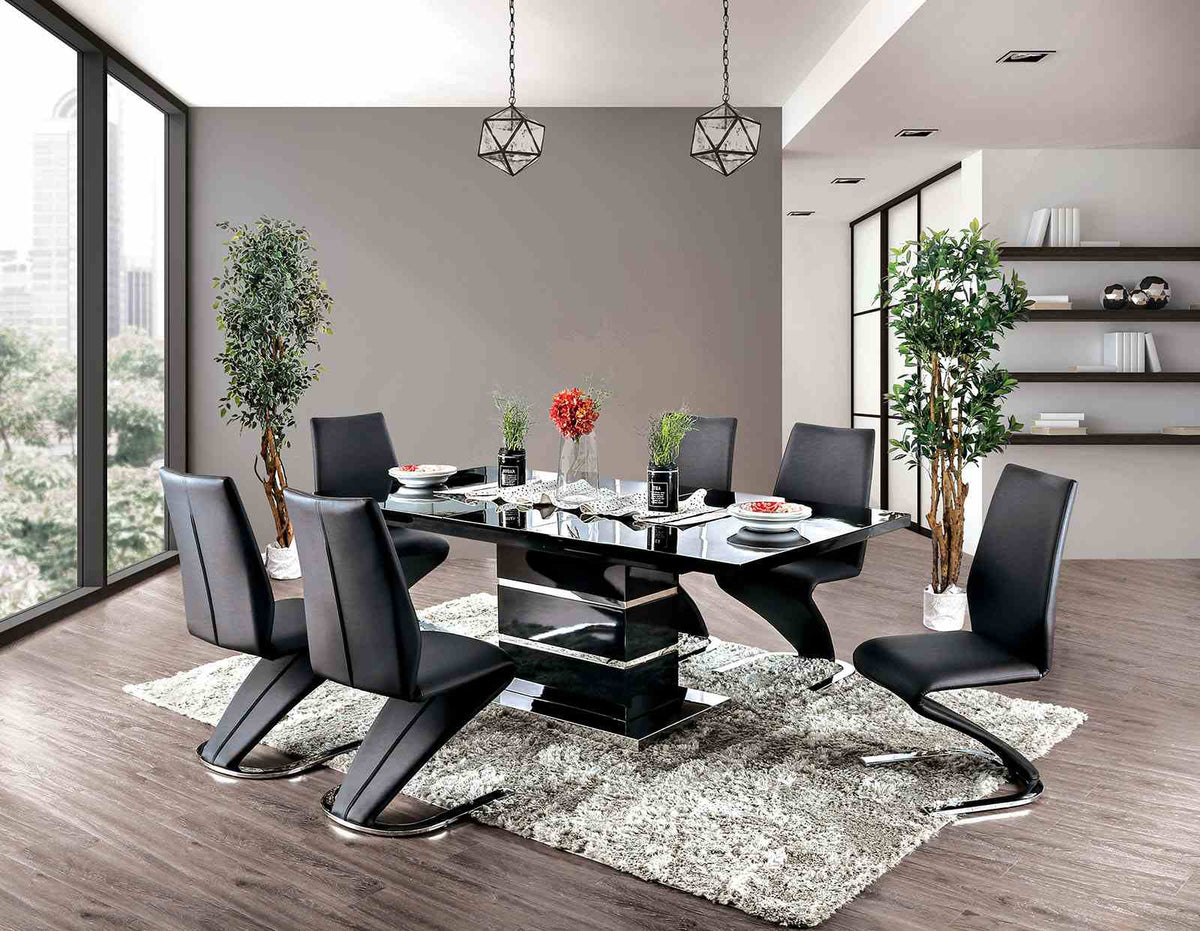 Midvale Dining Set