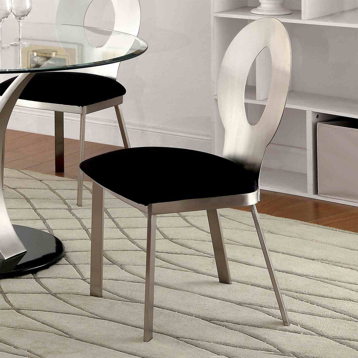 Valo Chair