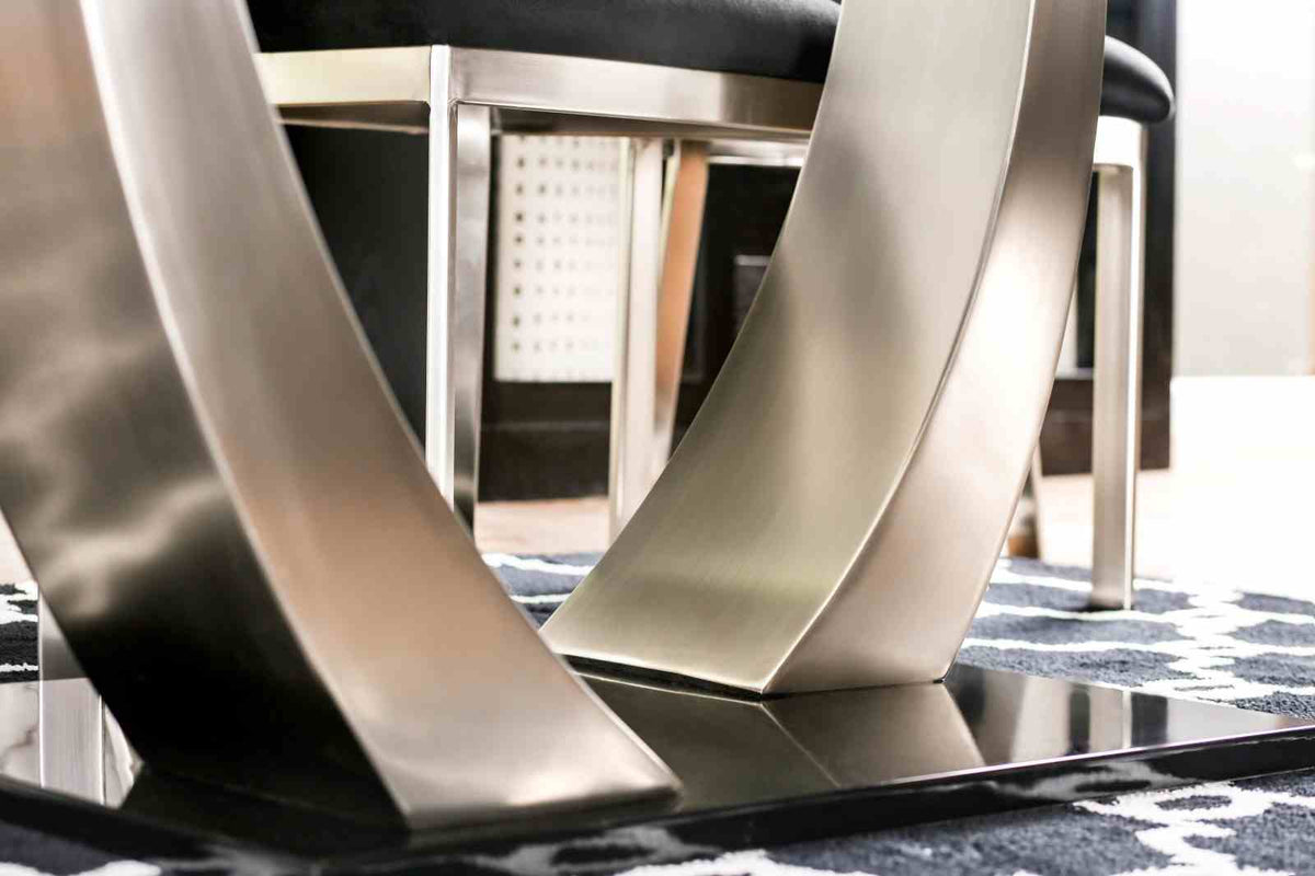 Nova Dining Set