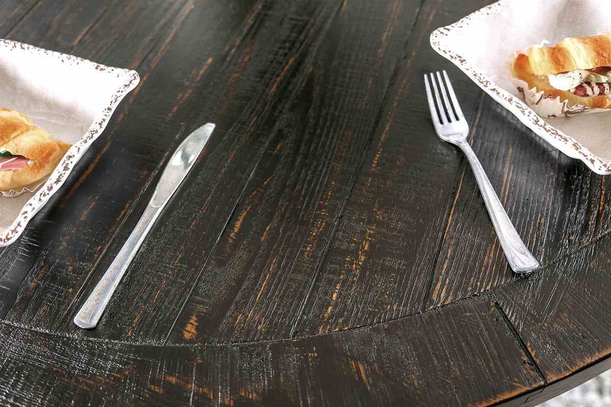 Alfred Dining Table