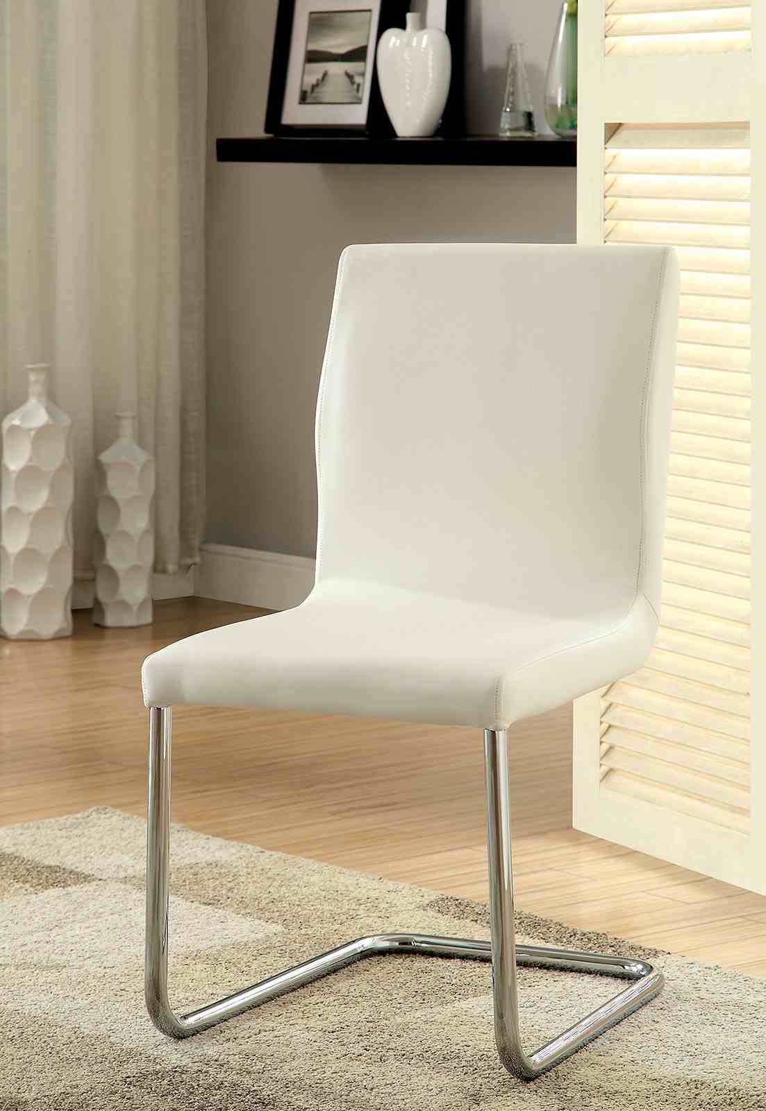 Lodia I Dining Set