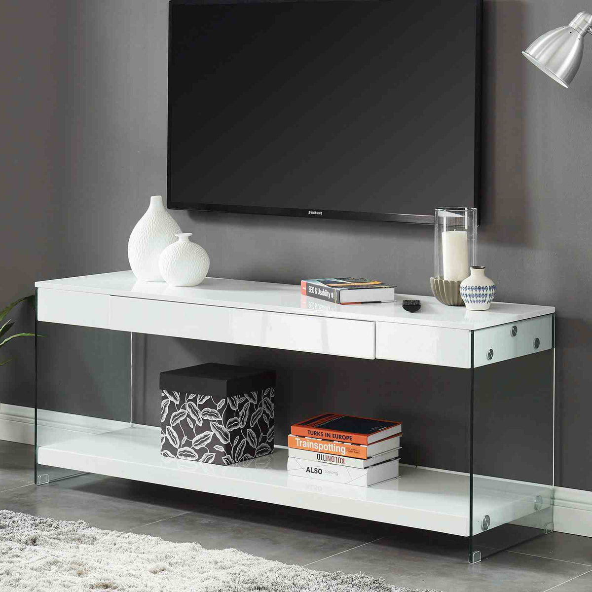 Sabugal TV Console