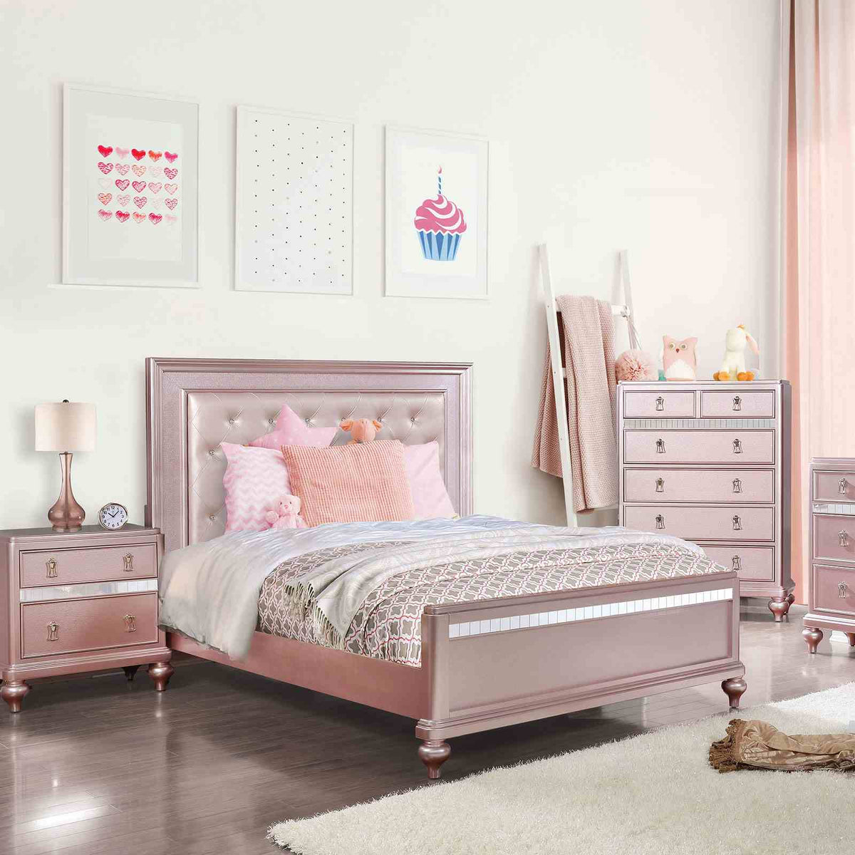 Ariston Bed