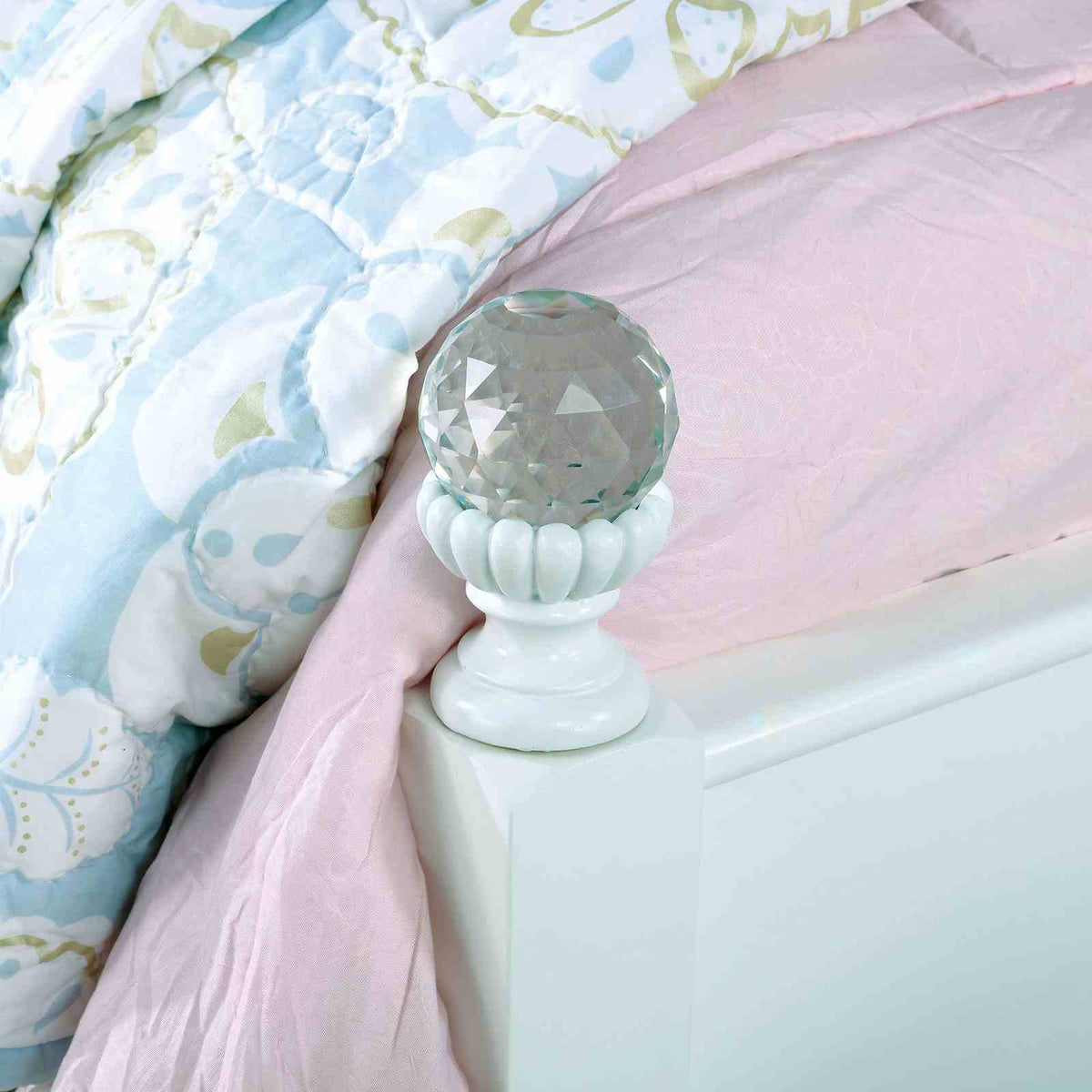 Belva Bedroom Set