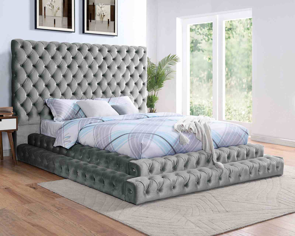 Stefania Bedroom Set