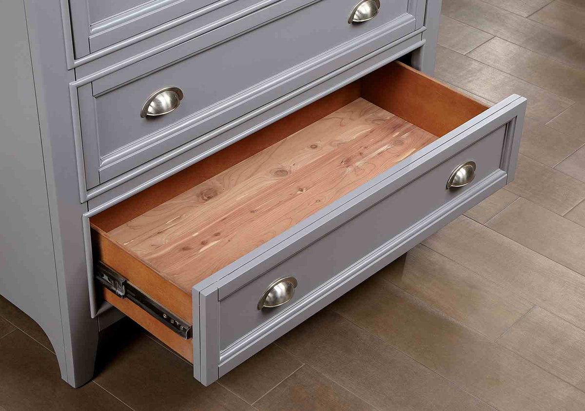 Castlile Chest
