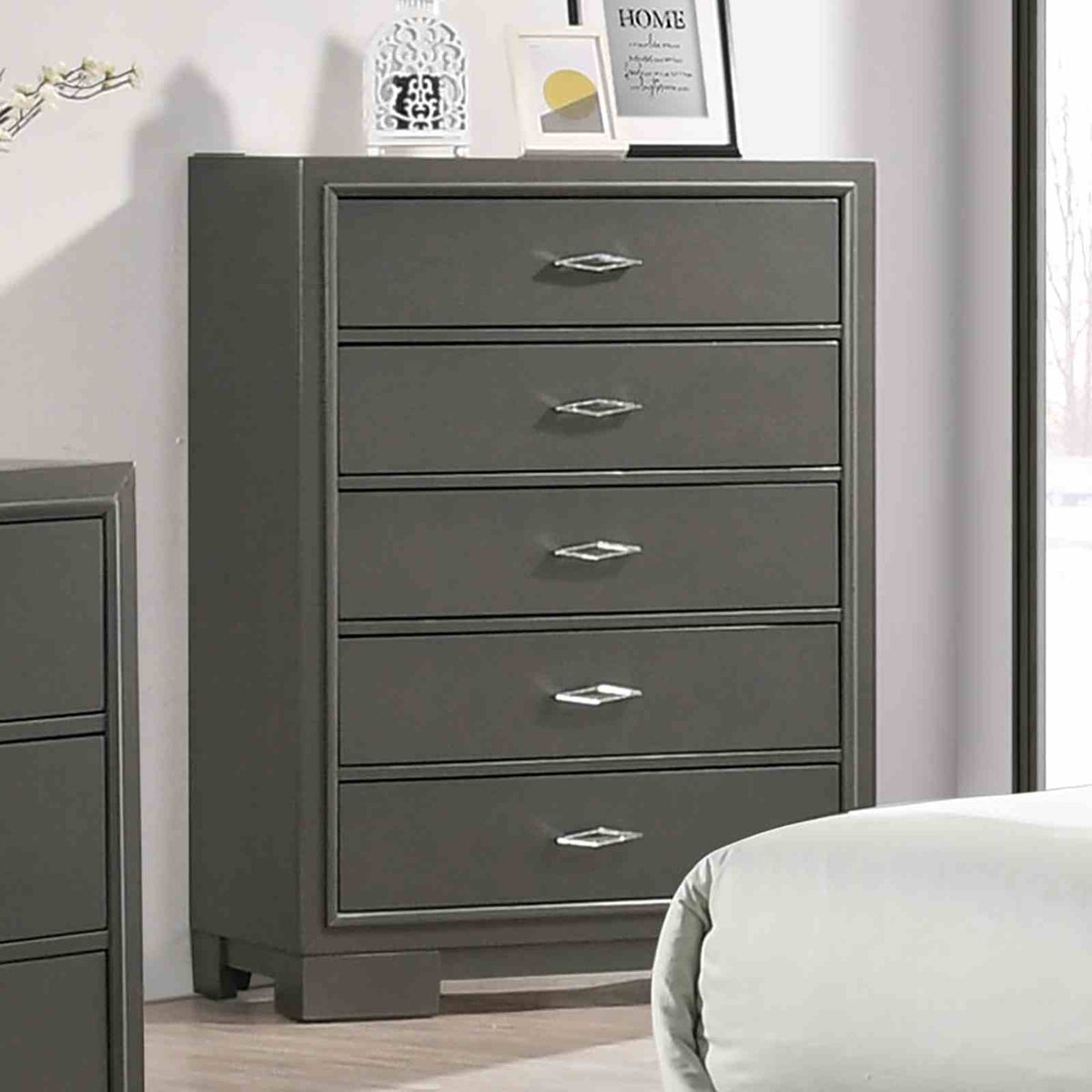 Alison Chest