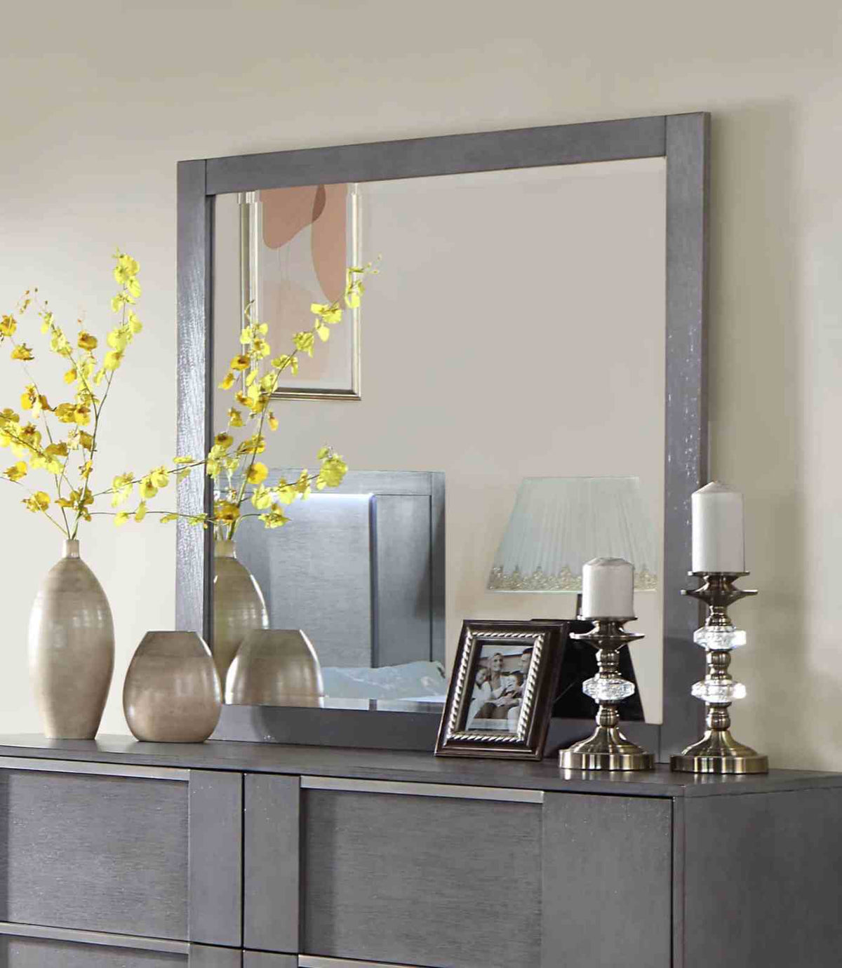 Regulus Mirror