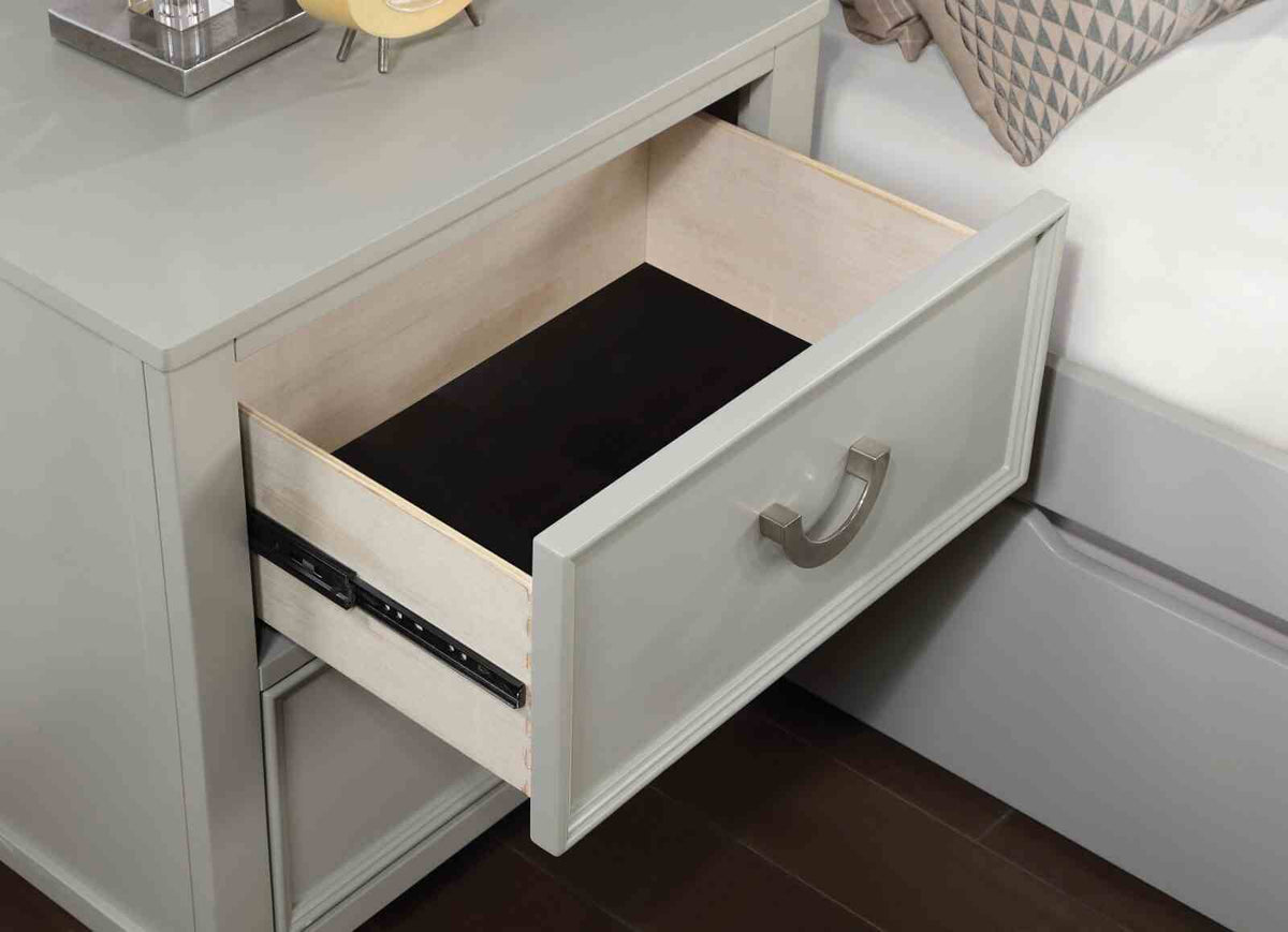 Lycorida Night Stand