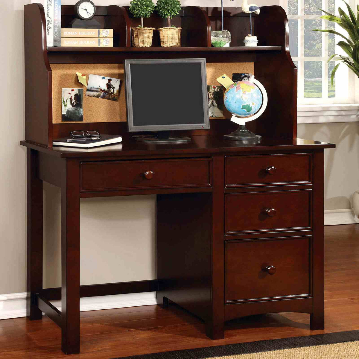 Carus Bedroom Set