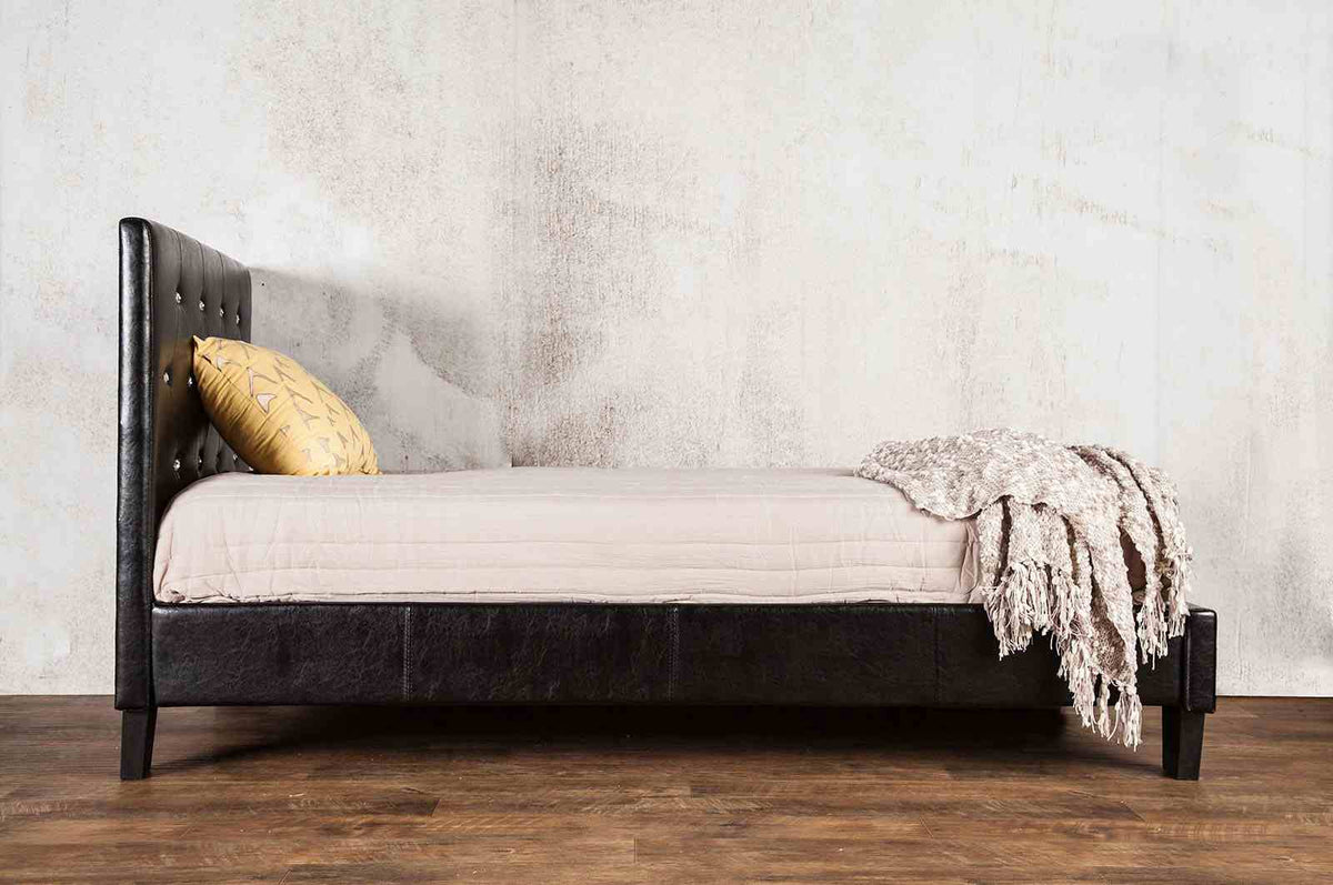 Velen Bed