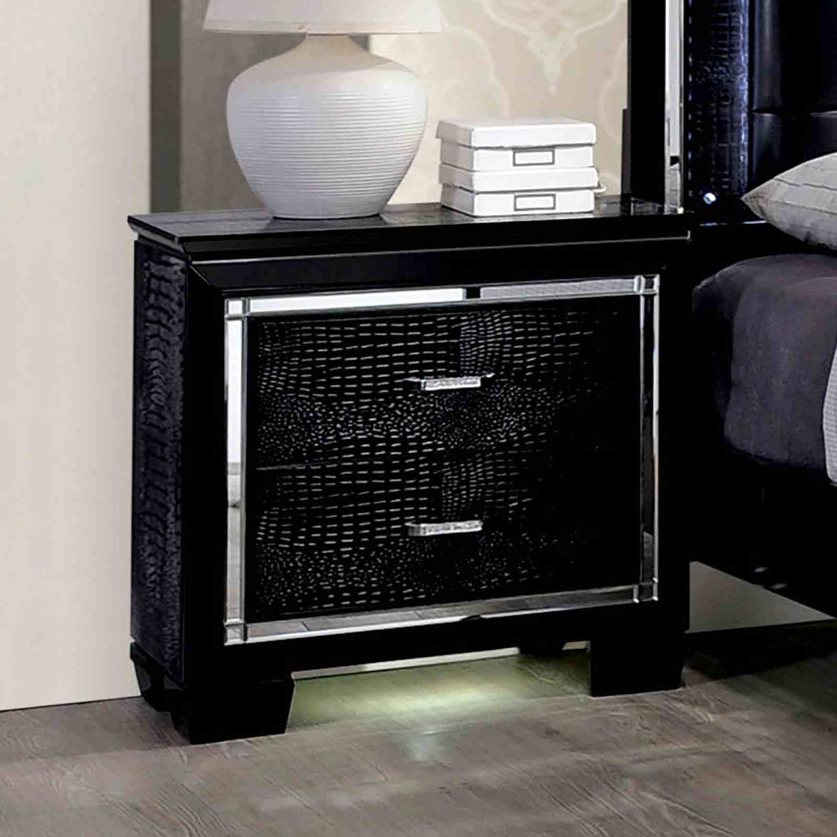 Bellanova Nightstand