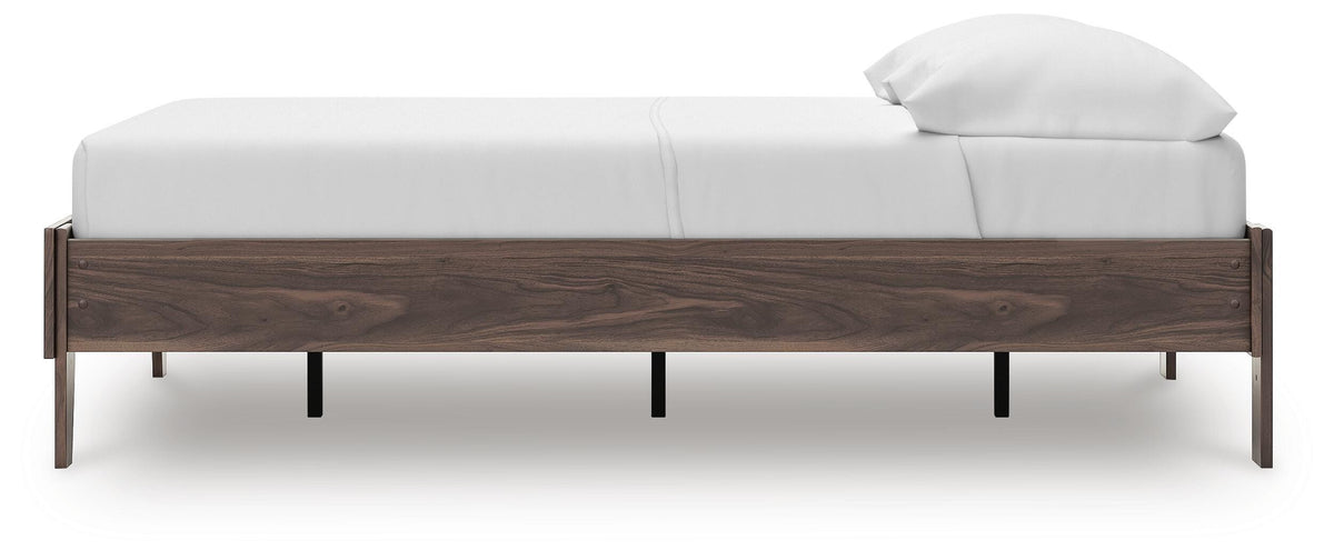 Calverson Full Platform Bed