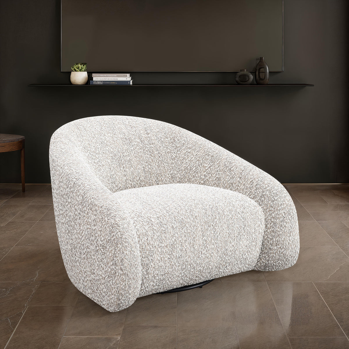 Kyria Chair