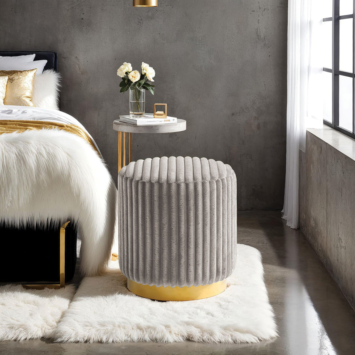 Yolanda Stool