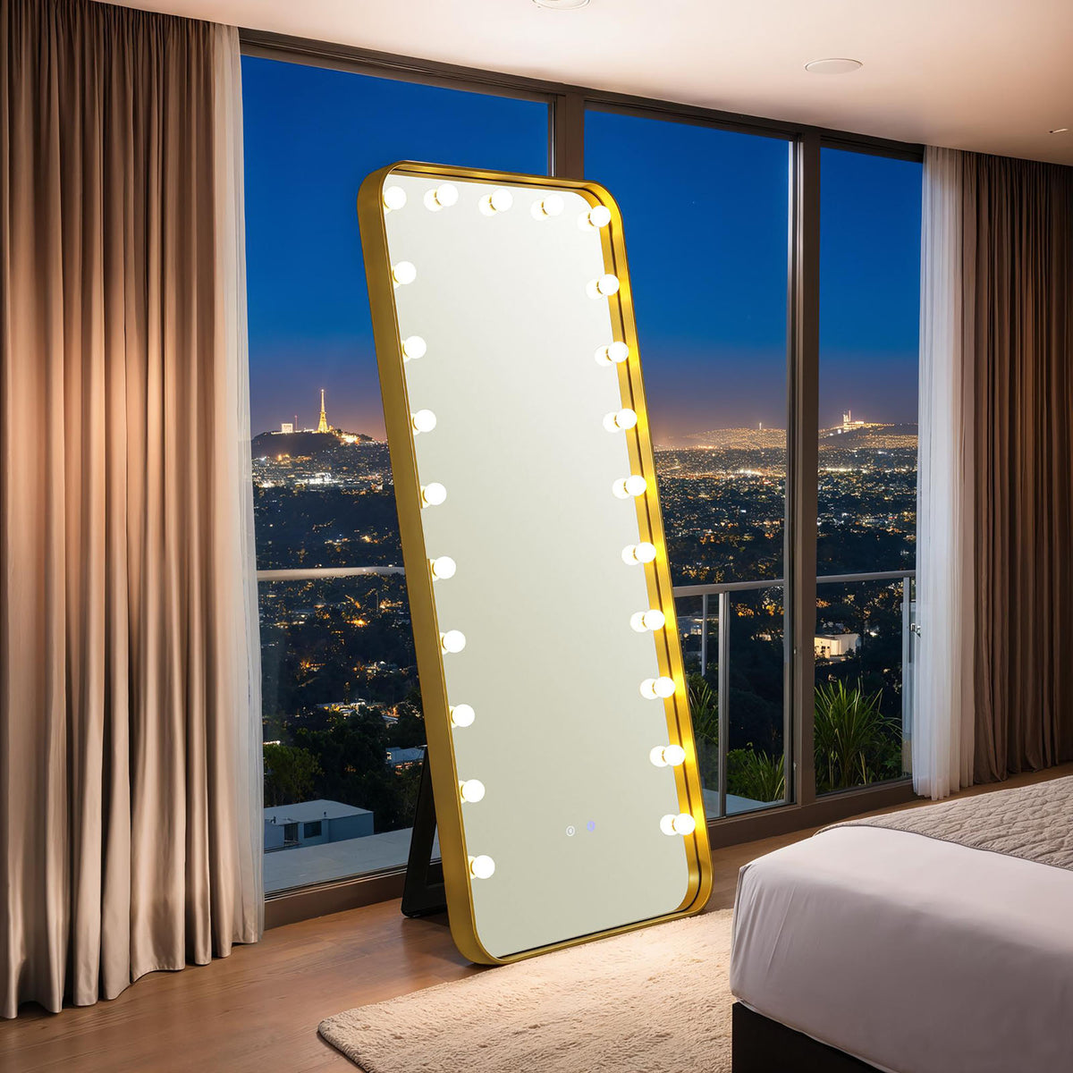Myra Mirror