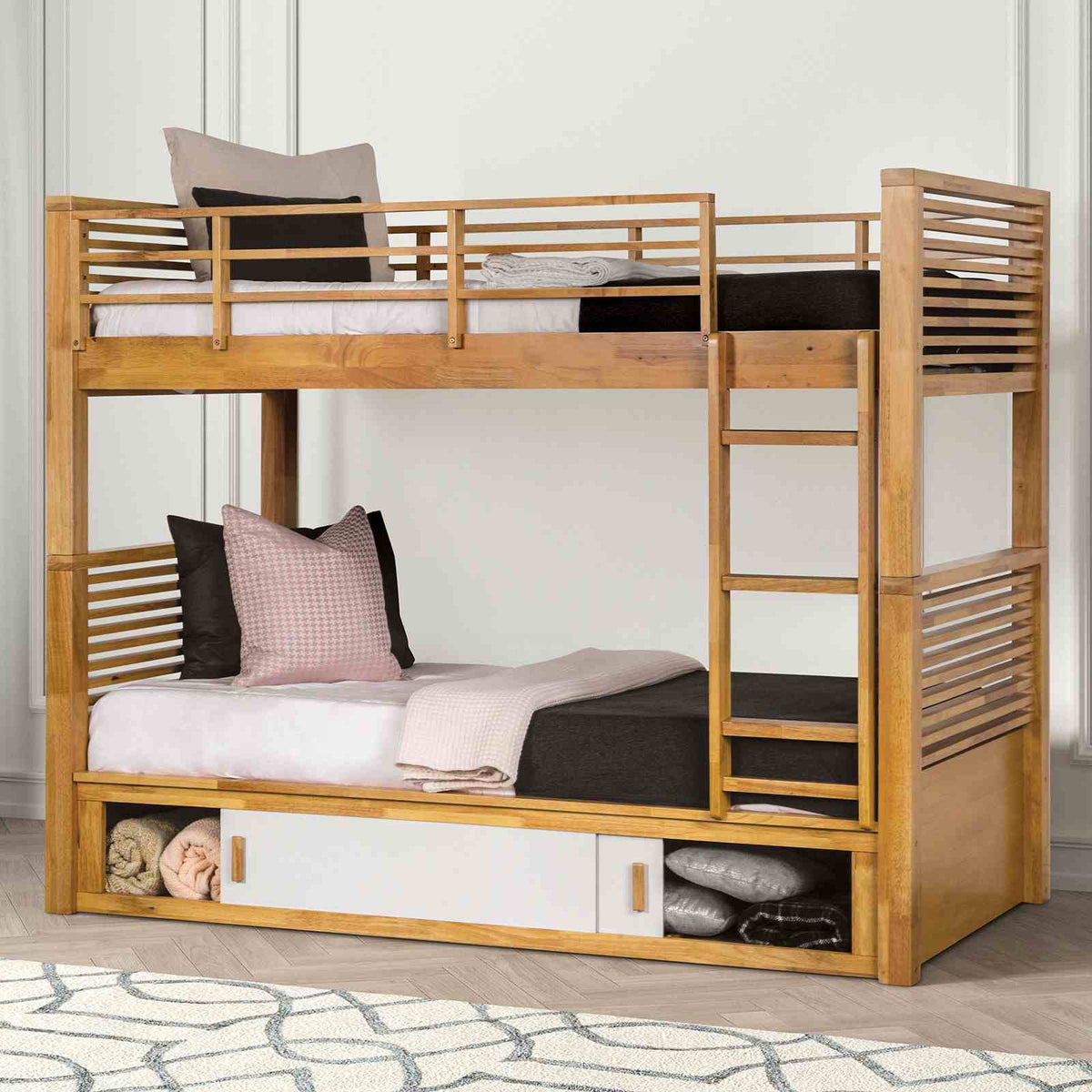 Richland Bed