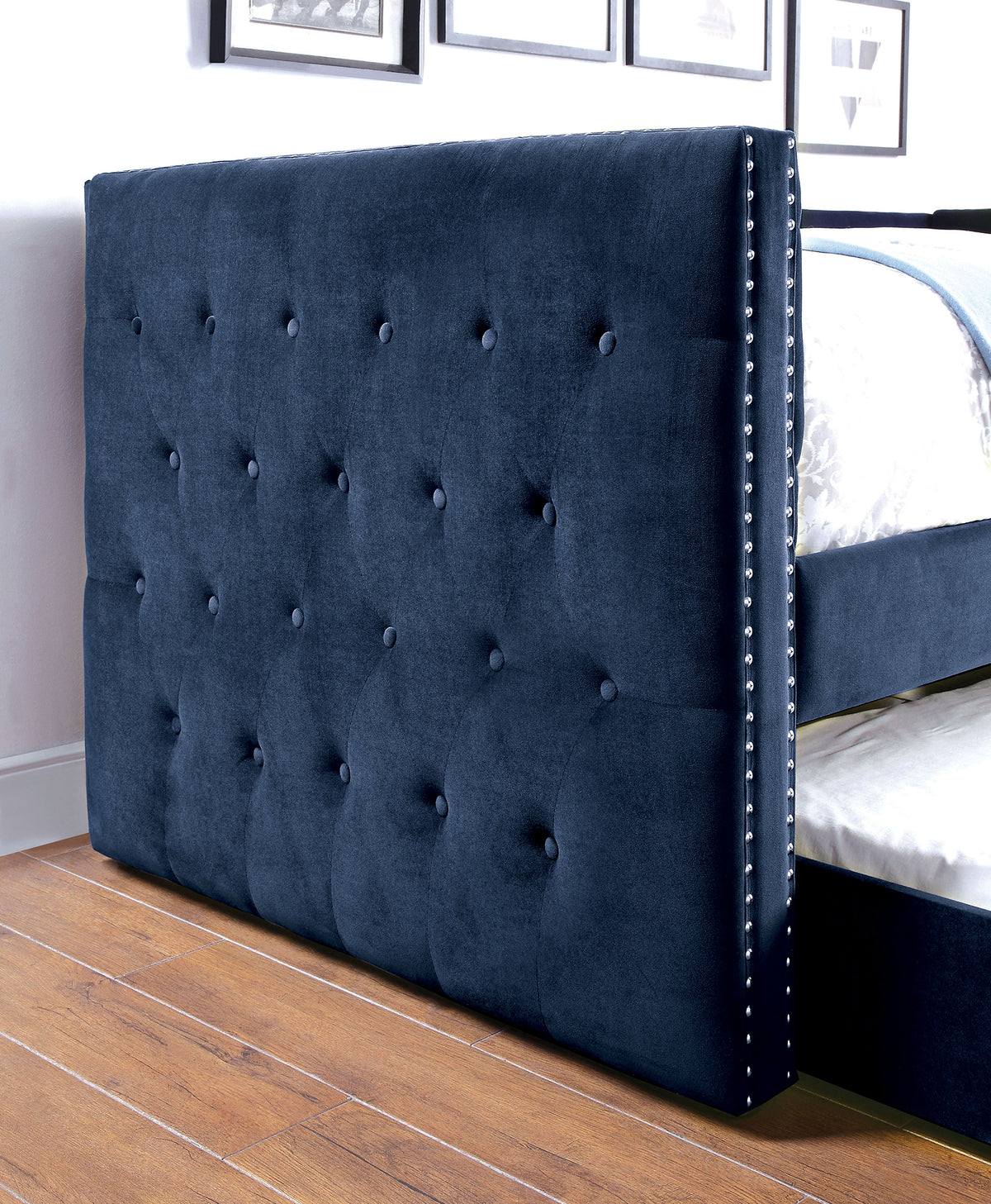 Susanna Daybed