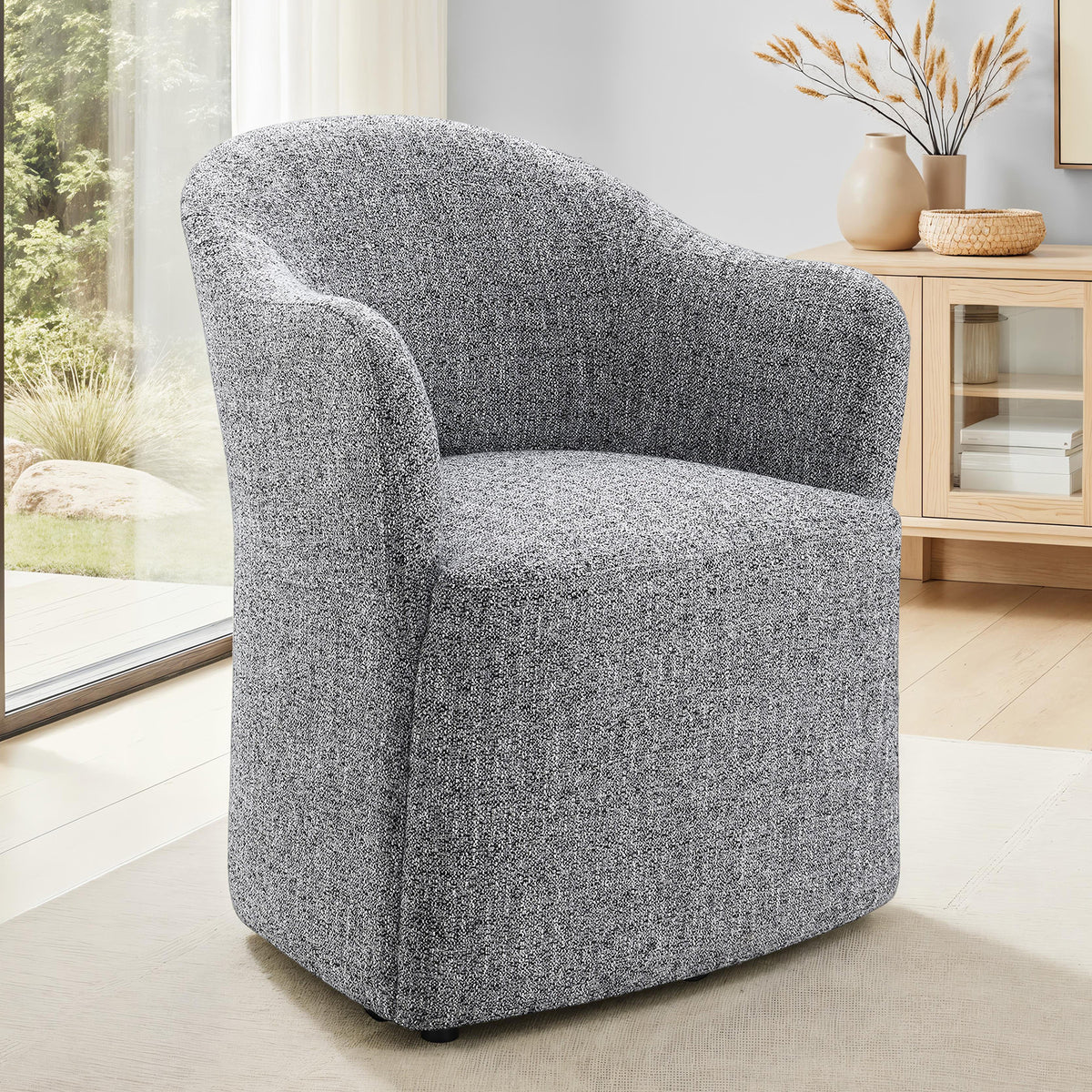 Sema Chair