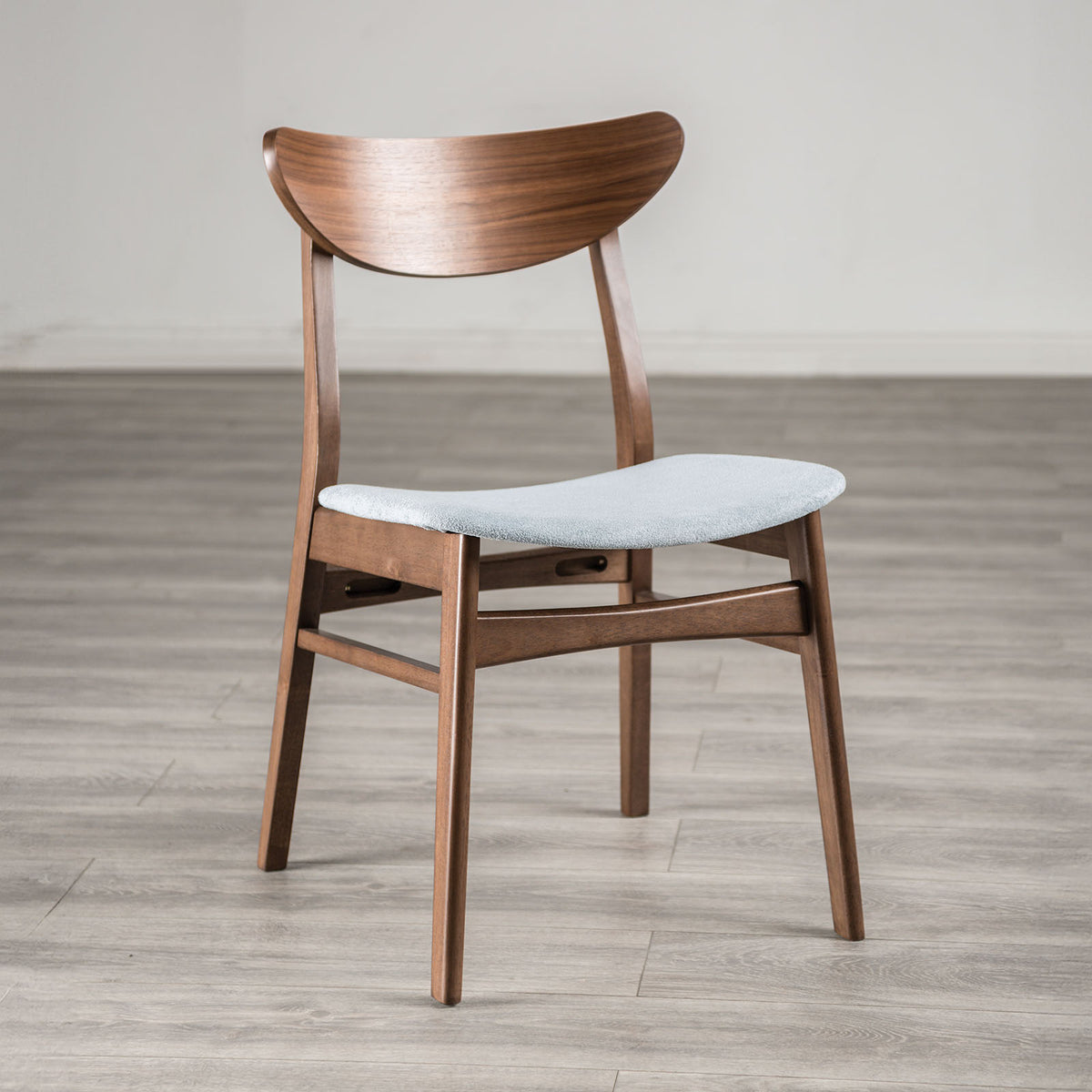 Skien Chair