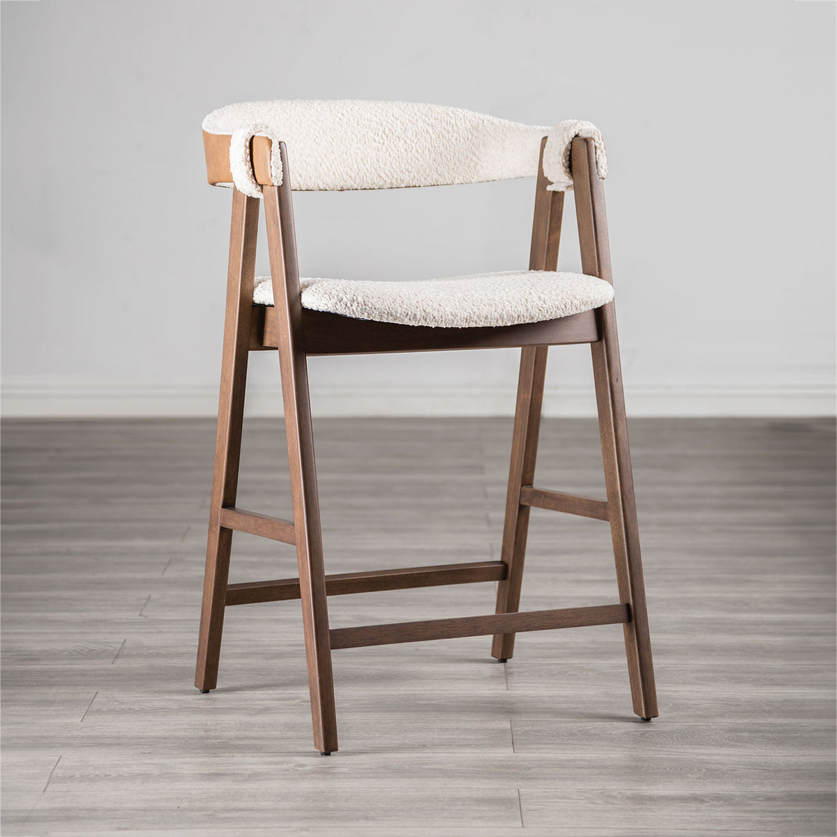Ebikon Chair