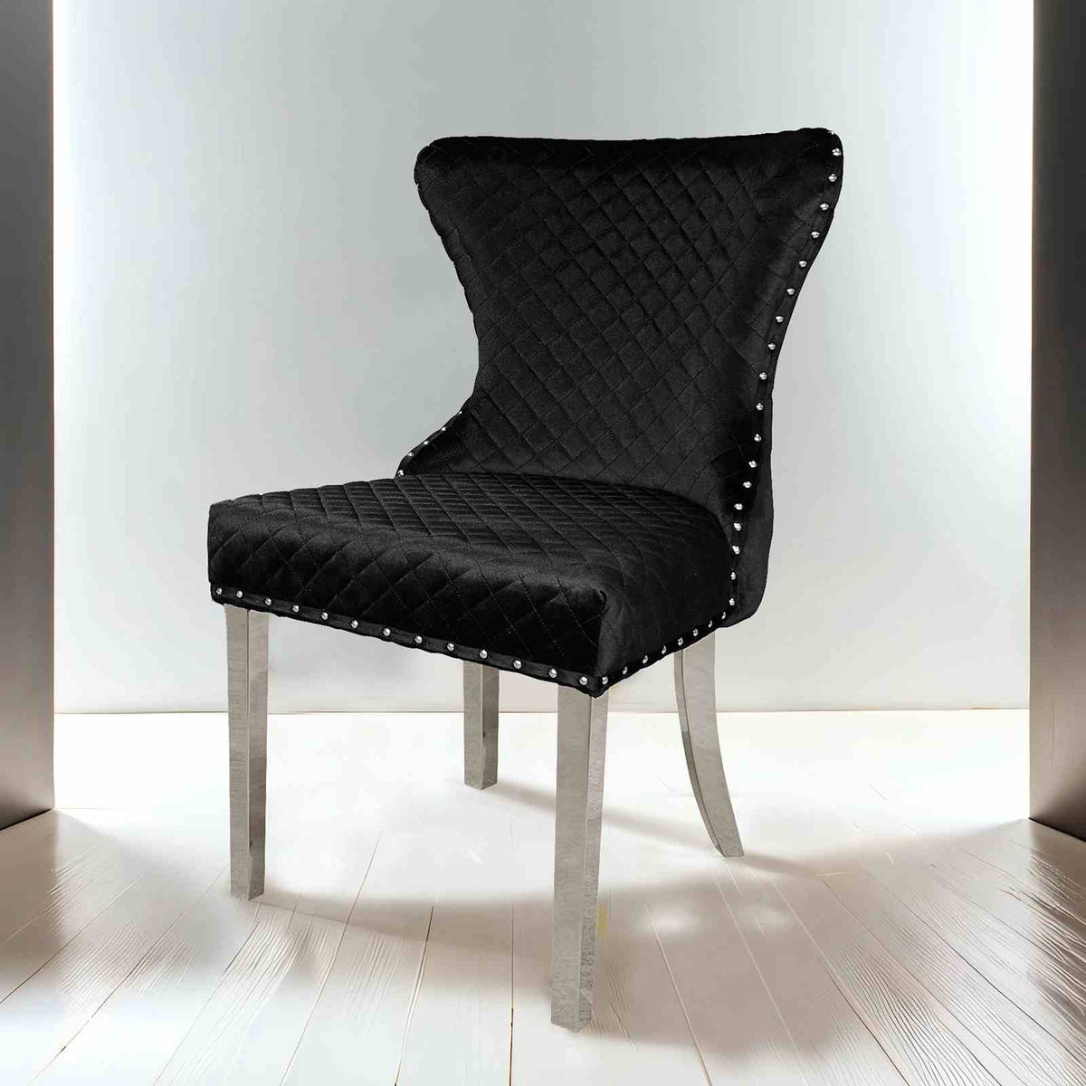 Portanova Chair