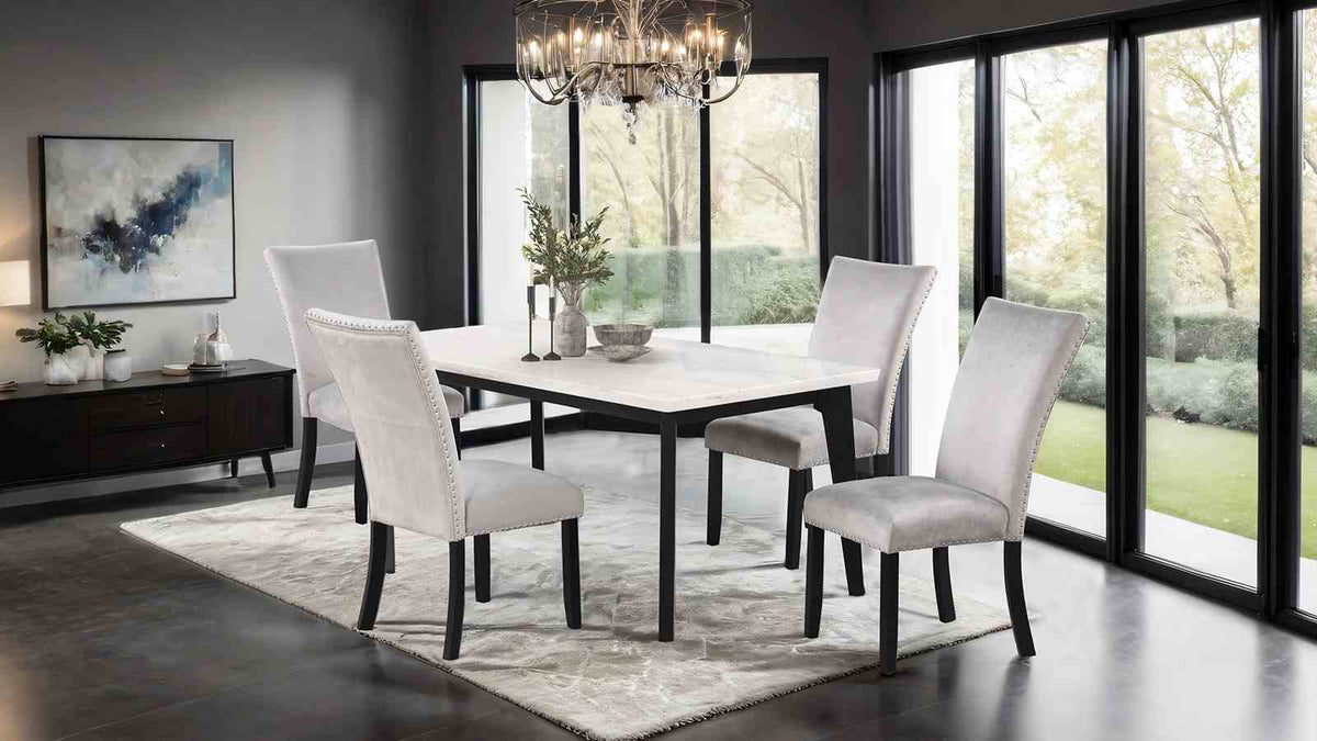 Sabro Dining Table
