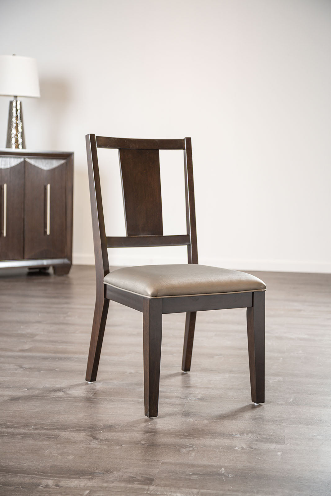 Hinwitz Chair