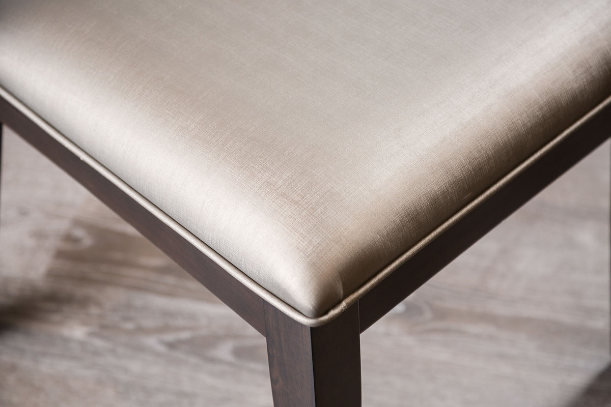 Hinwitz Chair