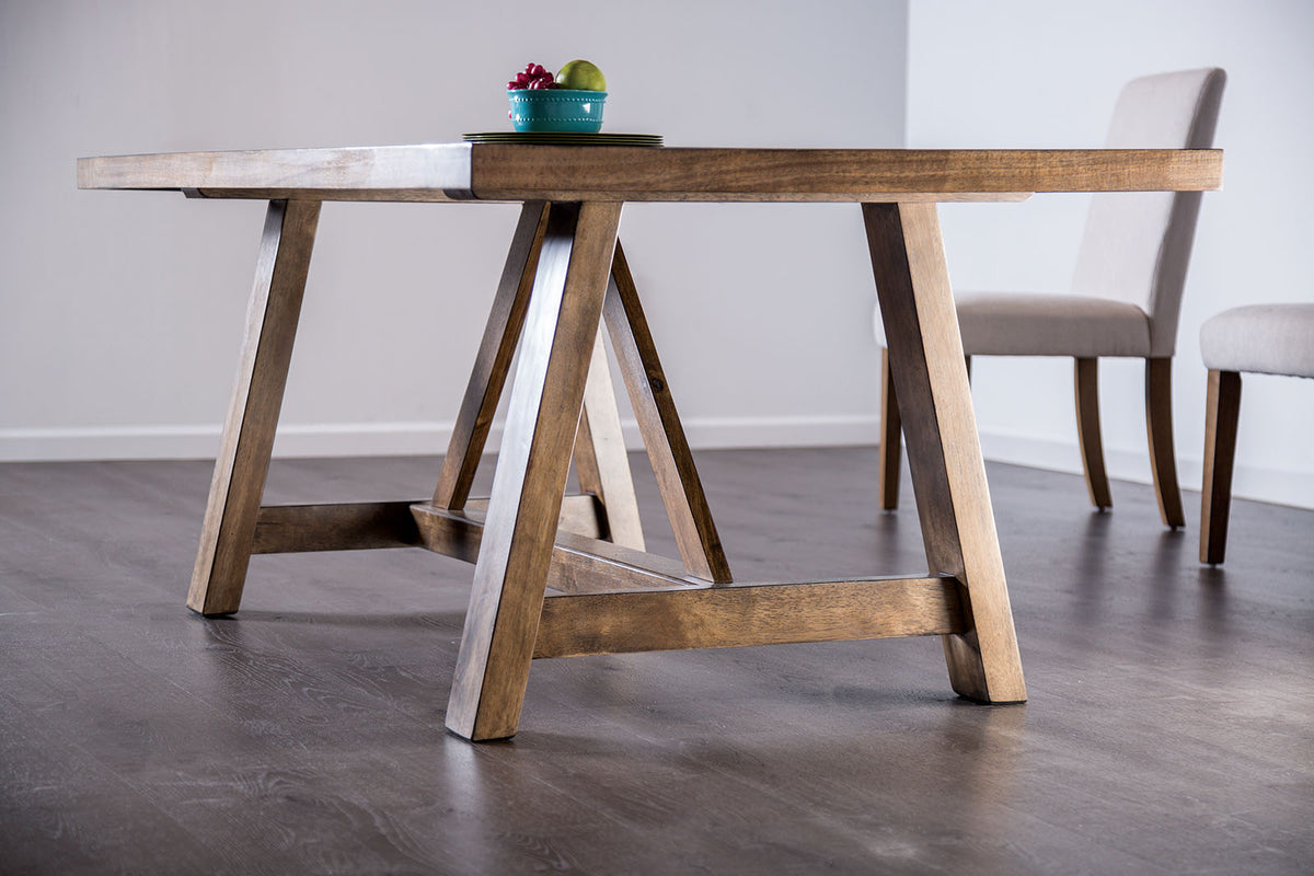 Losone Dining Set