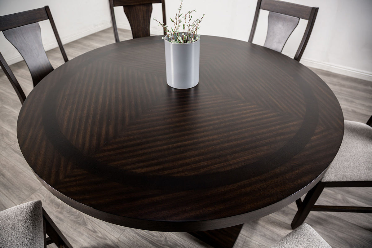 Holsworthy Dining Set
