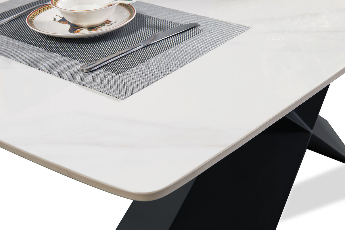 Lenvik Dining Set